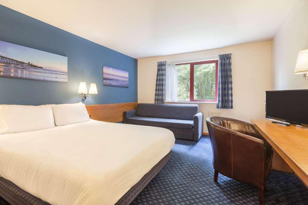 Days Inn Magor Pokój zdjęcie